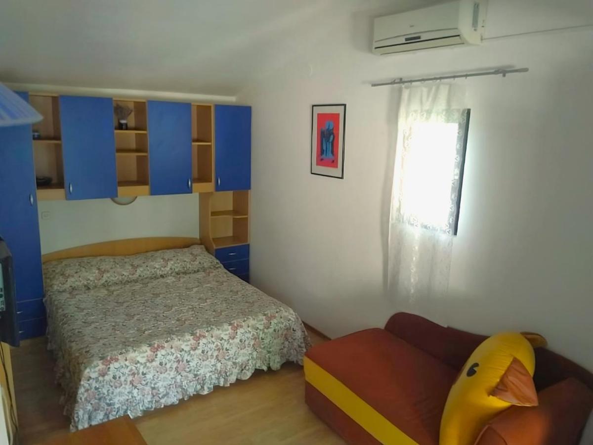 Apartment Pletikos Премантура Екстер'єр фото